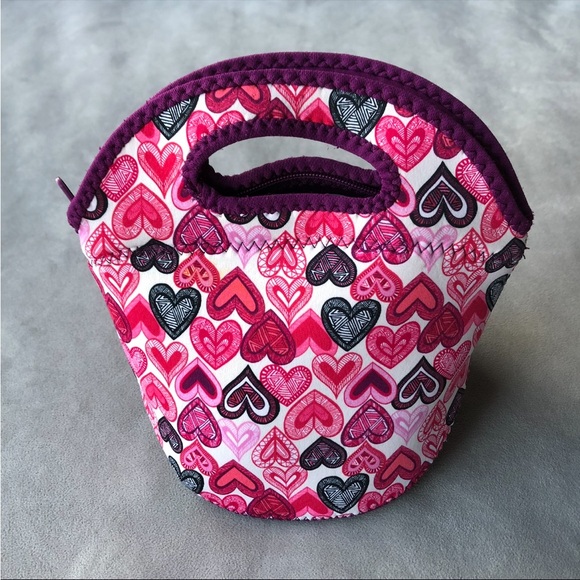 BYO ~ Zip Lunch Bag ~ Heart Print ~ Pink Purple - Picture 3 of 5